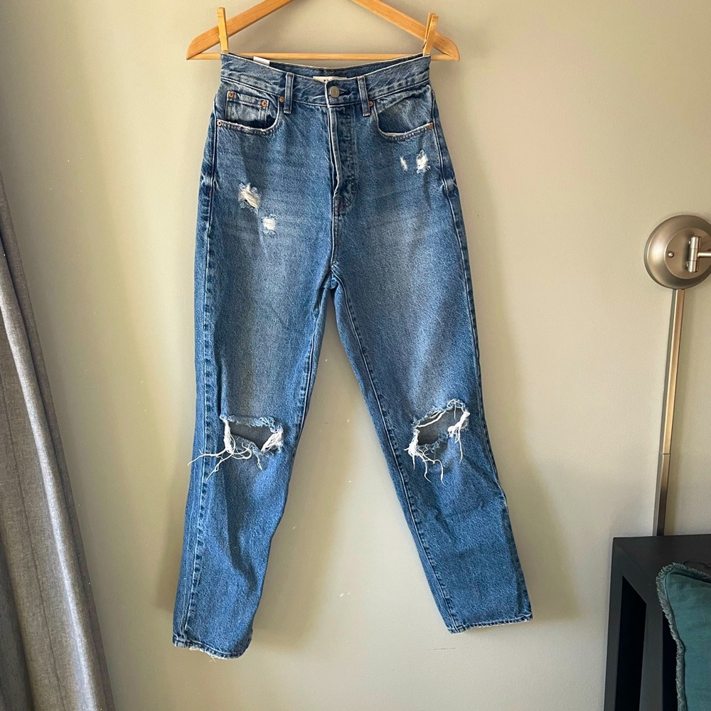 PacSun distressed “Dad Jean” - size 25